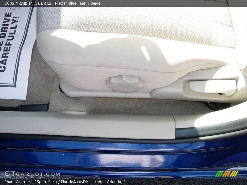 Maizen Blue Pearl / Beige 2009 Mitsubishi Galant ES
