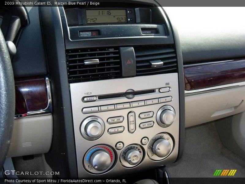 Maizen Blue Pearl / Beige 2009 Mitsubishi Galant ES