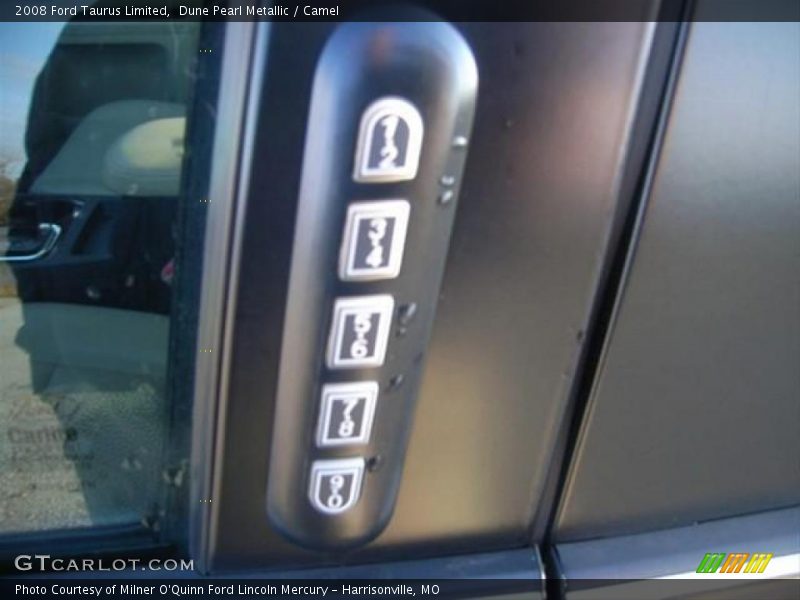 Dune Pearl Metallic / Camel 2008 Ford Taurus Limited