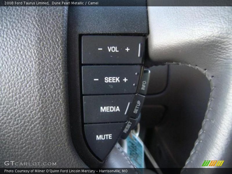 Dune Pearl Metallic / Camel 2008 Ford Taurus Limited