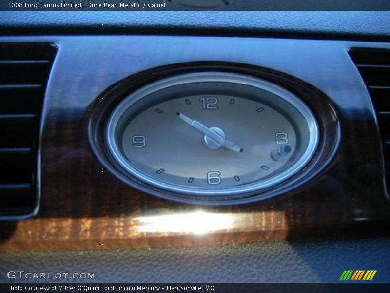 Dune Pearl Metallic / Camel 2008 Ford Taurus Limited