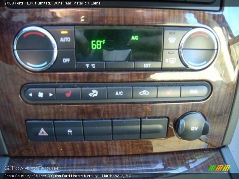 Dune Pearl Metallic / Camel 2008 Ford Taurus Limited