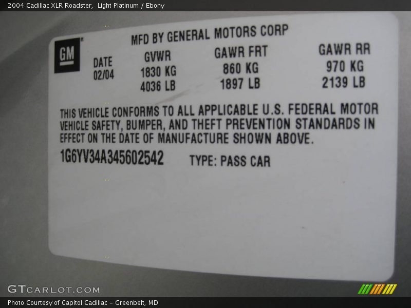 Light Platinum / Ebony 2004 Cadillac XLR Roadster