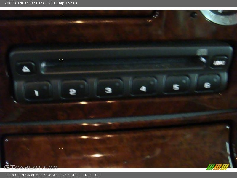 Blue Chip / Shale 2005 Cadillac Escalade
