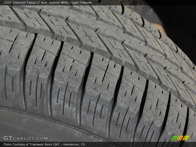 Summit White / Light Titanium 2009 Chevrolet Tahoe LT 4x4