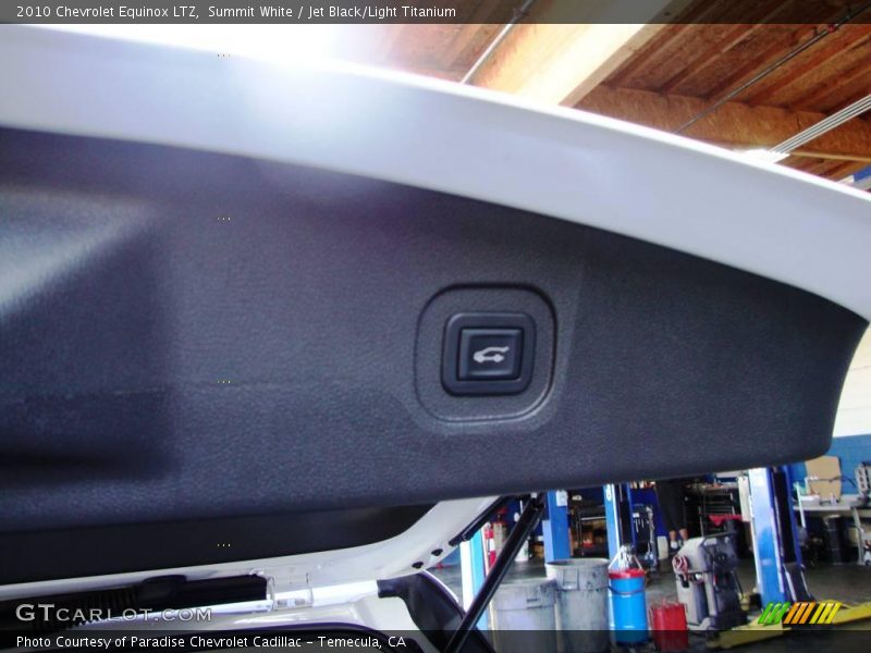 Summit White / Jet Black/Light Titanium 2010 Chevrolet Equinox LTZ
