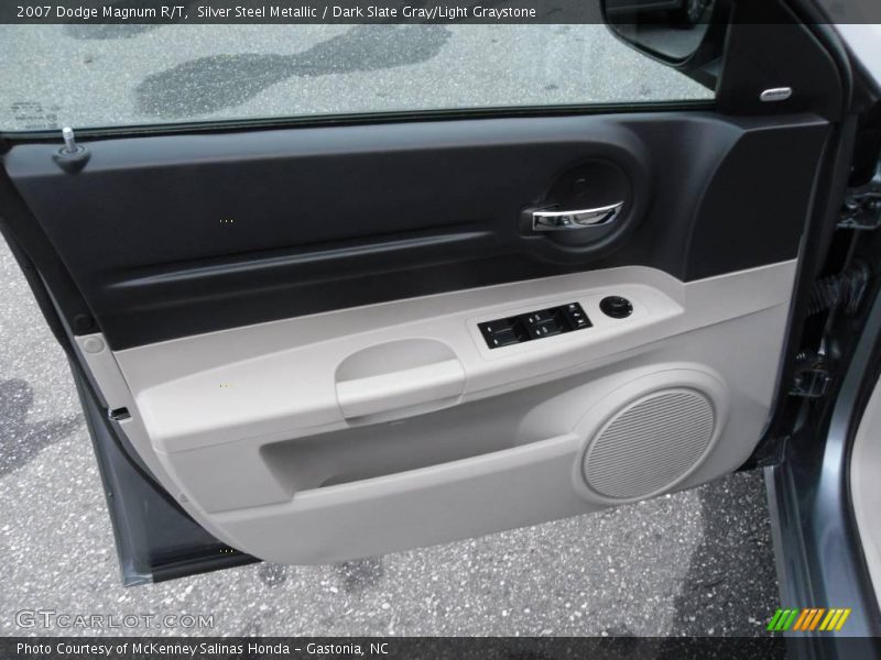 Silver Steel Metallic / Dark Slate Gray/Light Graystone 2007 Dodge Magnum R/T