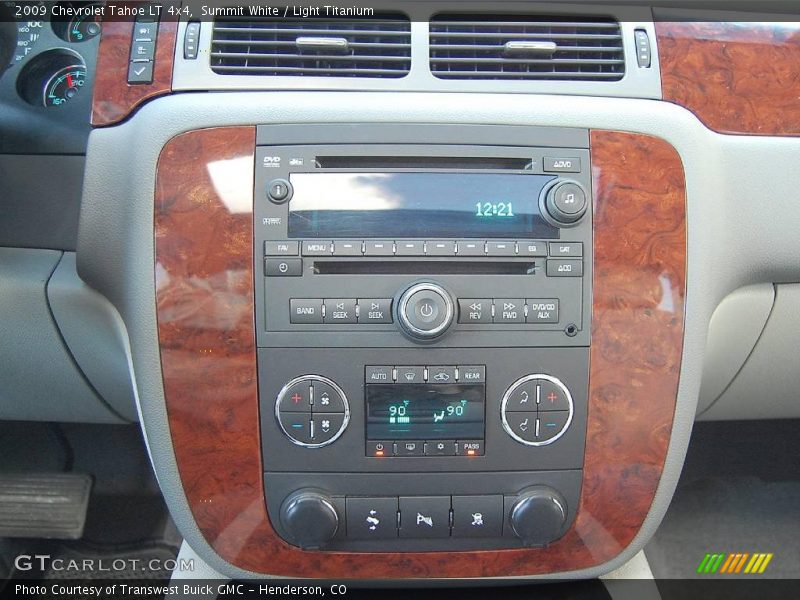 Summit White / Light Titanium 2009 Chevrolet Tahoe LT 4x4