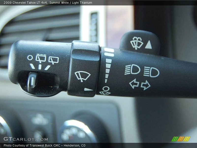 Summit White / Light Titanium 2009 Chevrolet Tahoe LT 4x4