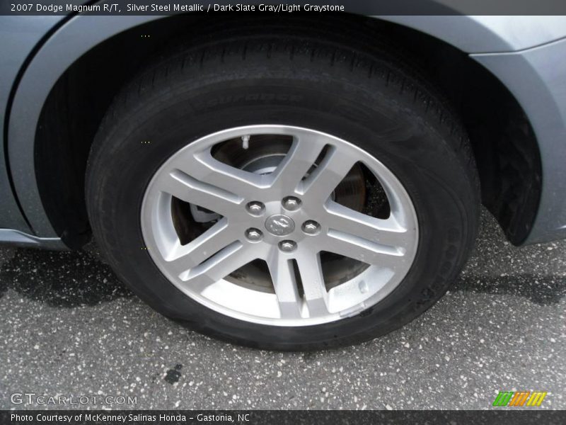 Silver Steel Metallic / Dark Slate Gray/Light Graystone 2007 Dodge Magnum R/T