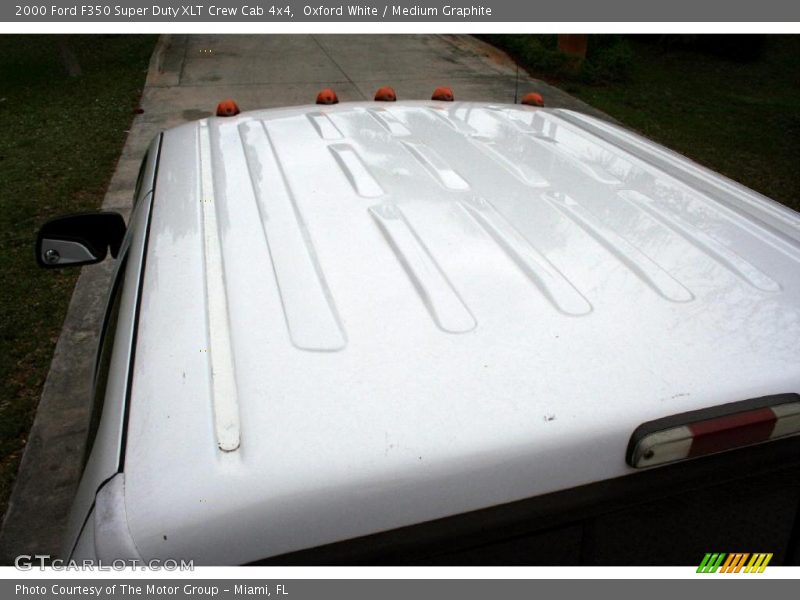 Oxford White / Medium Graphite 2000 Ford F350 Super Duty XLT Crew Cab 4x4