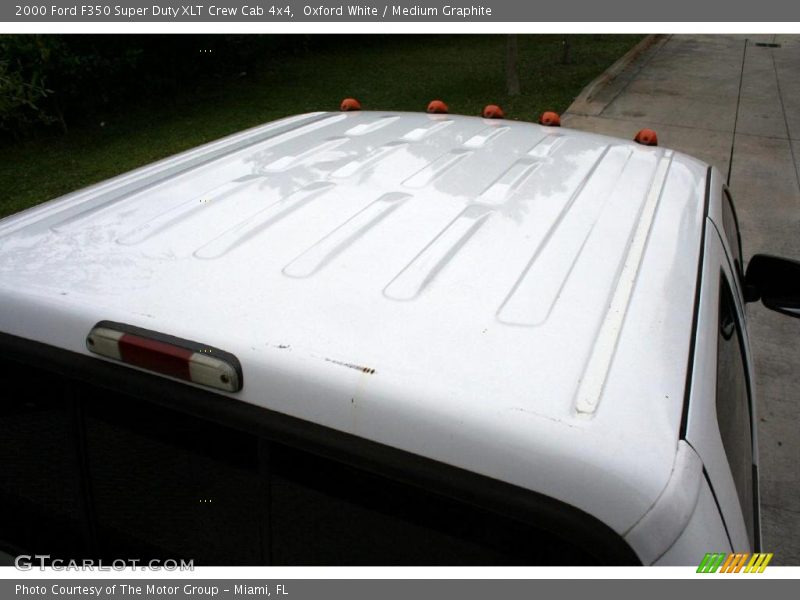 Oxford White / Medium Graphite 2000 Ford F350 Super Duty XLT Crew Cab 4x4