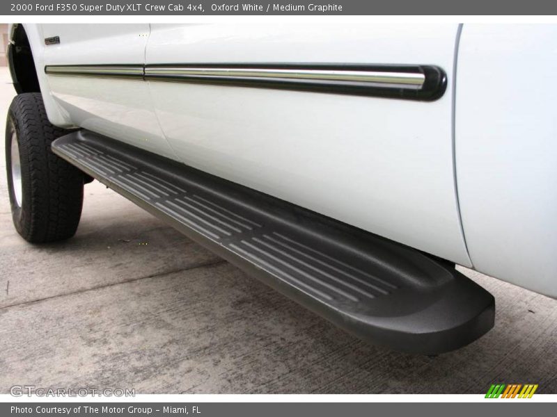 Oxford White / Medium Graphite 2000 Ford F350 Super Duty XLT Crew Cab 4x4