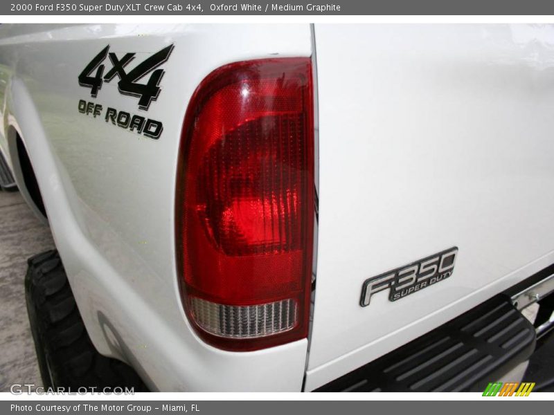 Oxford White / Medium Graphite 2000 Ford F350 Super Duty XLT Crew Cab 4x4
