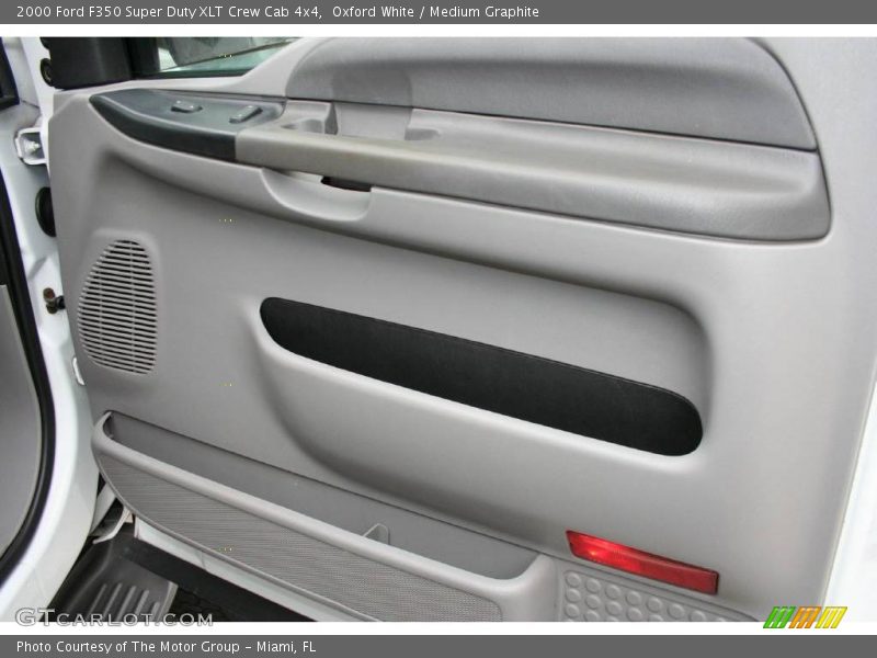 Oxford White / Medium Graphite 2000 Ford F350 Super Duty XLT Crew Cab 4x4