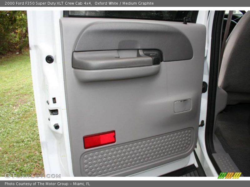 Oxford White / Medium Graphite 2000 Ford F350 Super Duty XLT Crew Cab 4x4