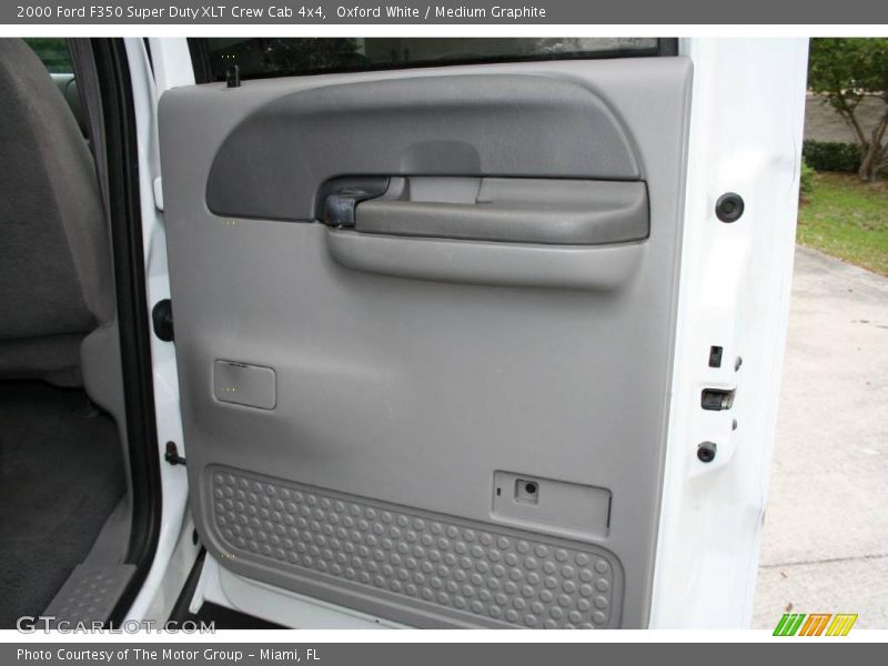 Oxford White / Medium Graphite 2000 Ford F350 Super Duty XLT Crew Cab 4x4