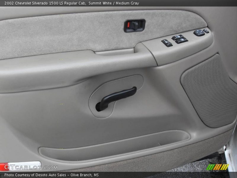 Summit White / Medium Gray 2002 Chevrolet Silverado 1500 LS Regular Cab