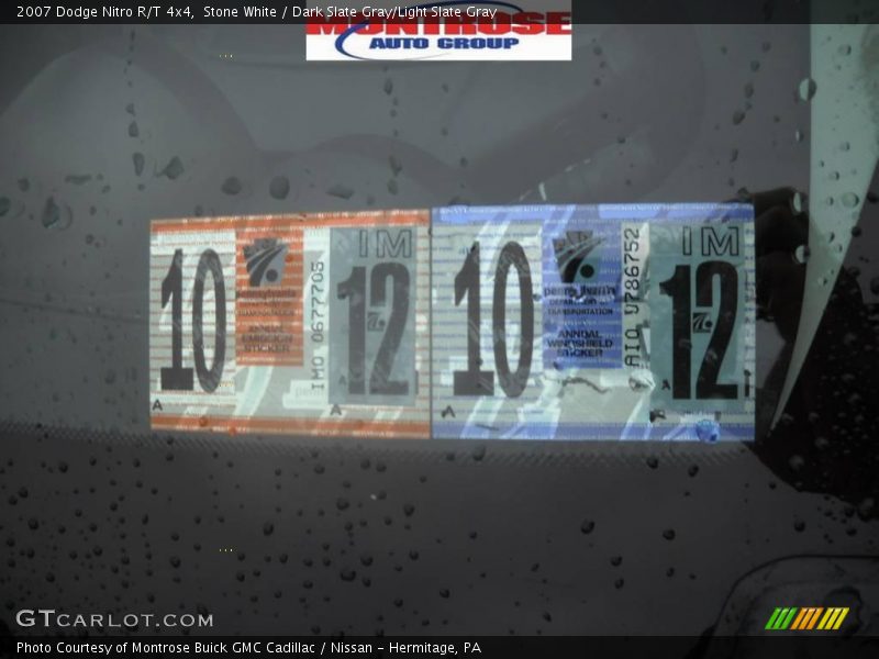 Stone White / Dark Slate Gray/Light Slate Gray 2007 Dodge Nitro R/T 4x4
