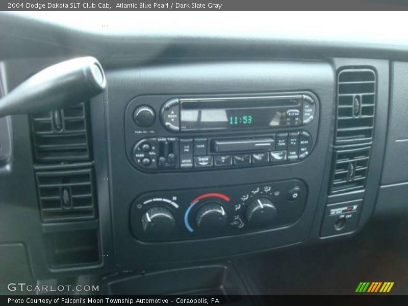 Atlantic Blue Pearl / Dark Slate Gray 2004 Dodge Dakota SLT Club Cab