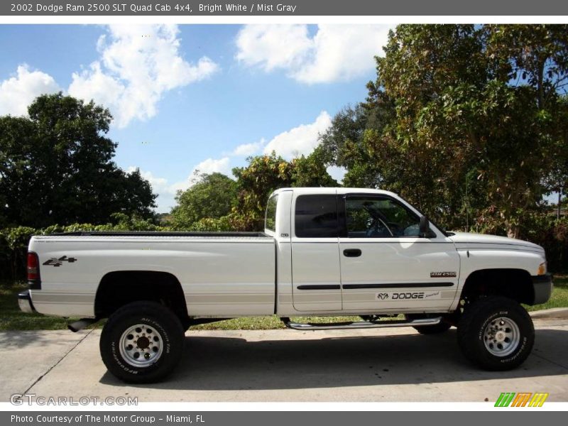 Bright White / Mist Gray 2002 Dodge Ram 2500 SLT Quad Cab 4x4