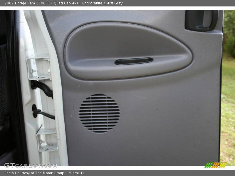 Bright White / Mist Gray 2002 Dodge Ram 2500 SLT Quad Cab 4x4