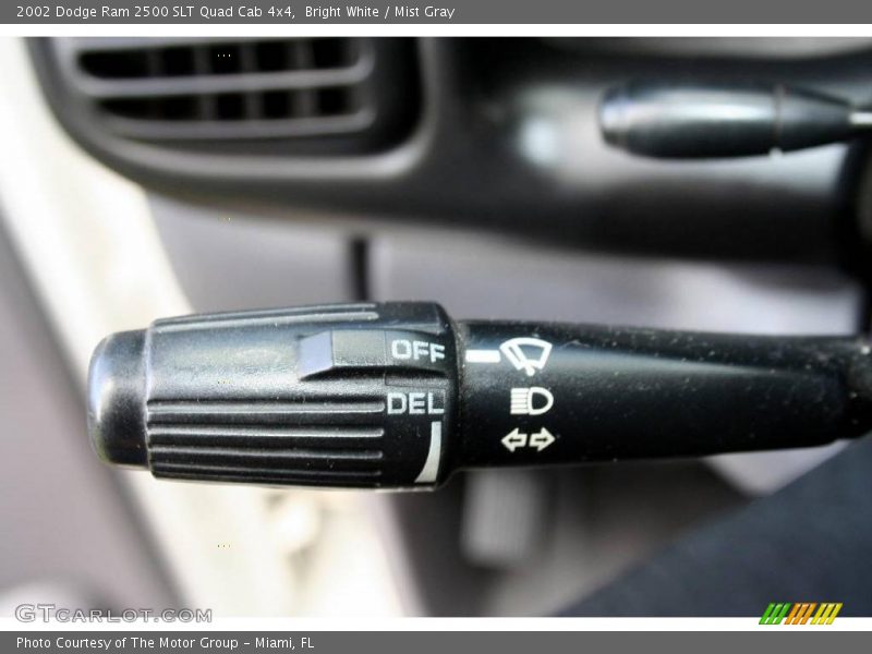 Bright White / Mist Gray 2002 Dodge Ram 2500 SLT Quad Cab 4x4