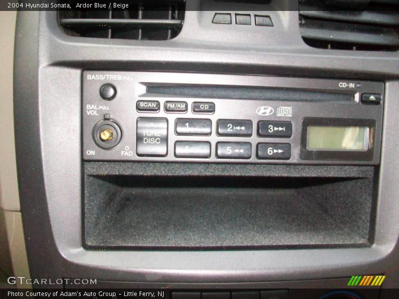 Ardor Blue / Beige 2004 Hyundai Sonata