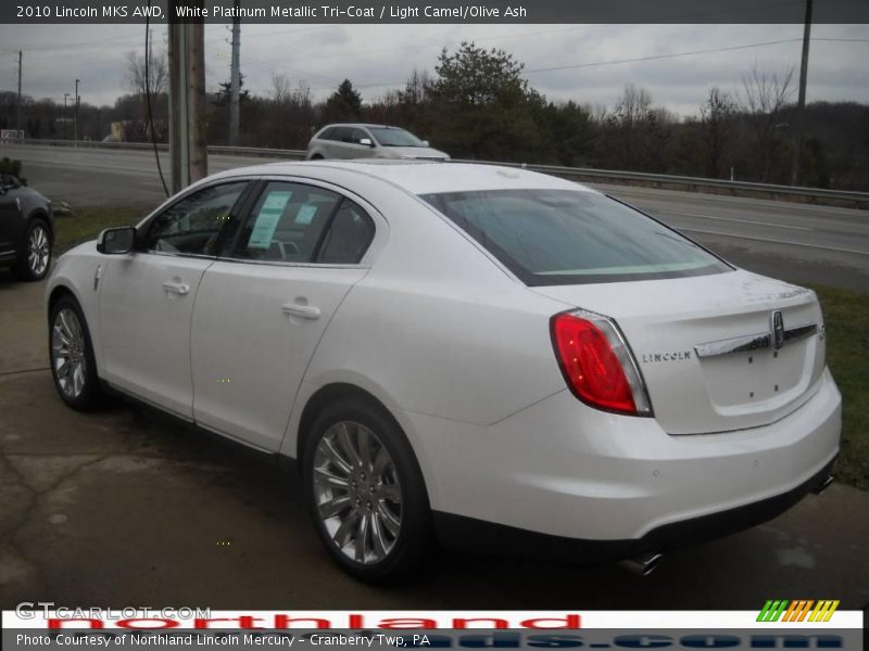 White Platinum Metallic Tri-Coat / Light Camel/Olive Ash 2010 Lincoln MKS AWD