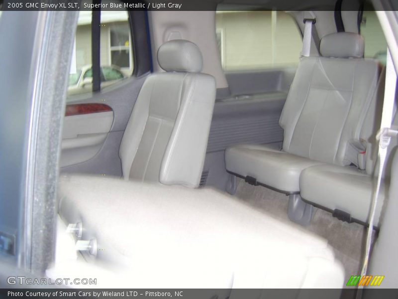 Superior Blue Metallic / Light Gray 2005 GMC Envoy XL SLT