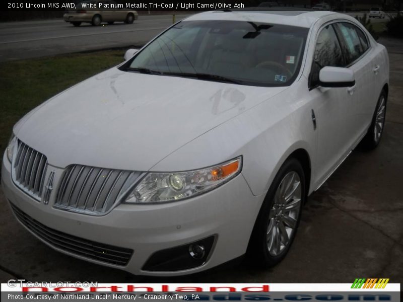 White Platinum Metallic Tri-Coat / Light Camel/Olive Ash 2010 Lincoln MKS AWD