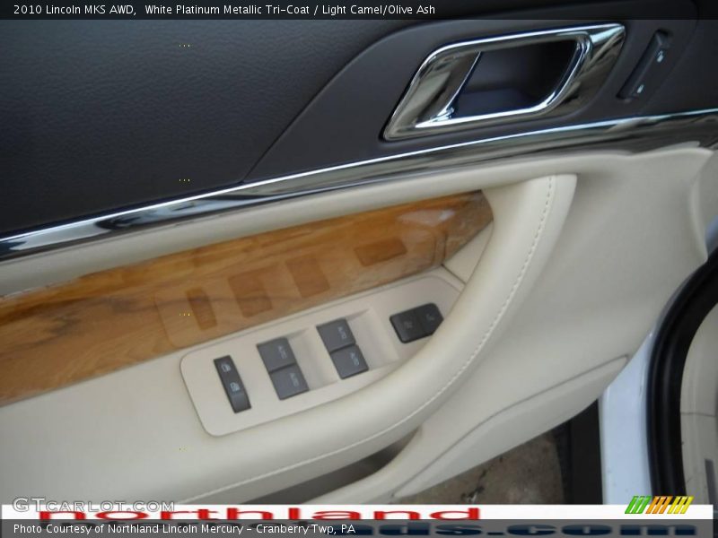 White Platinum Metallic Tri-Coat / Light Camel/Olive Ash 2010 Lincoln MKS AWD