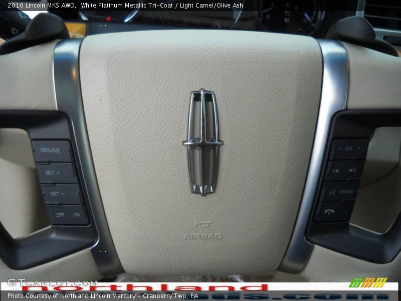 White Platinum Metallic Tri-Coat / Light Camel/Olive Ash 2010 Lincoln MKS AWD