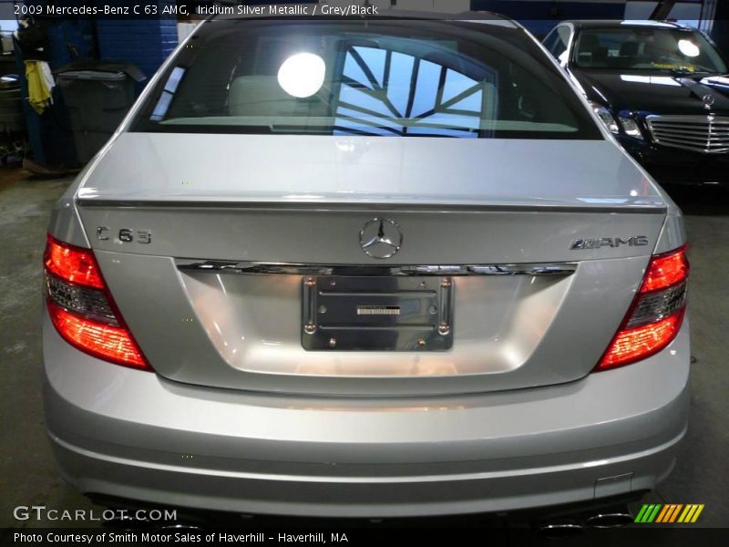 Iridium Silver Metallic / Grey/Black 2009 Mercedes-Benz C 63 AMG