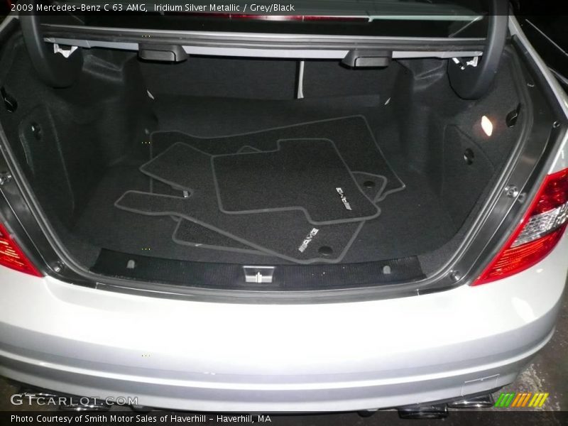 Iridium Silver Metallic / Grey/Black 2009 Mercedes-Benz C 63 AMG