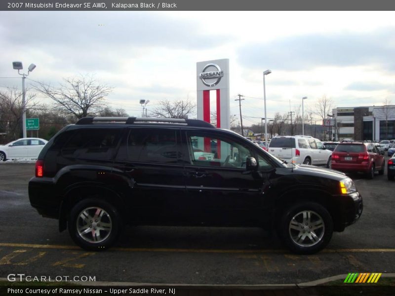 Kalapana Black / Black 2007 Mitsubishi Endeavor SE AWD