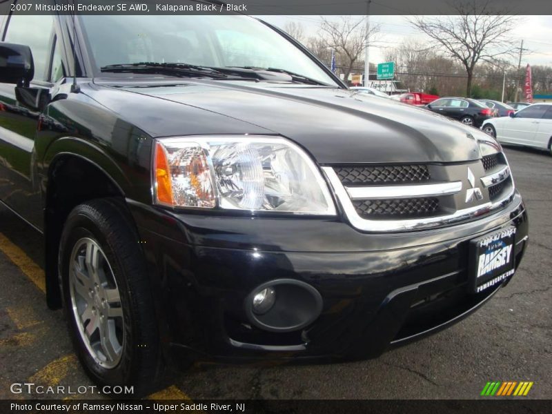 Kalapana Black / Black 2007 Mitsubishi Endeavor SE AWD