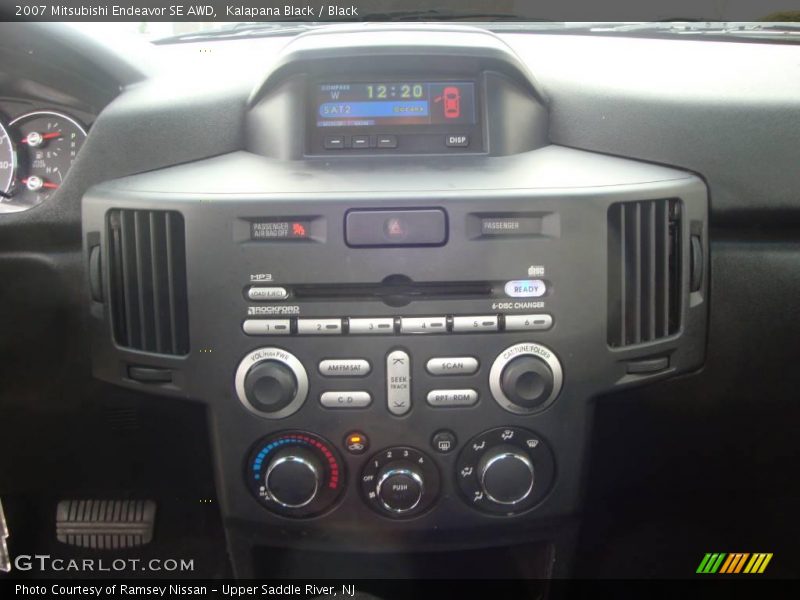 Kalapana Black / Black 2007 Mitsubishi Endeavor SE AWD