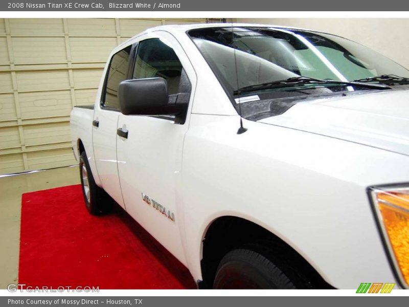 Blizzard White / Almond 2008 Nissan Titan XE Crew Cab