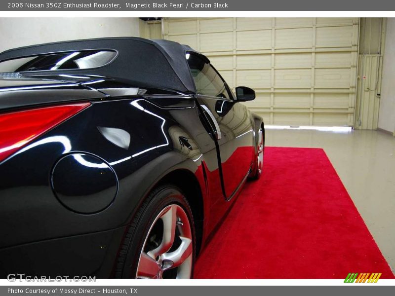 Magnetic Black Pearl / Carbon Black 2006 Nissan 350Z Enthusiast Roadster