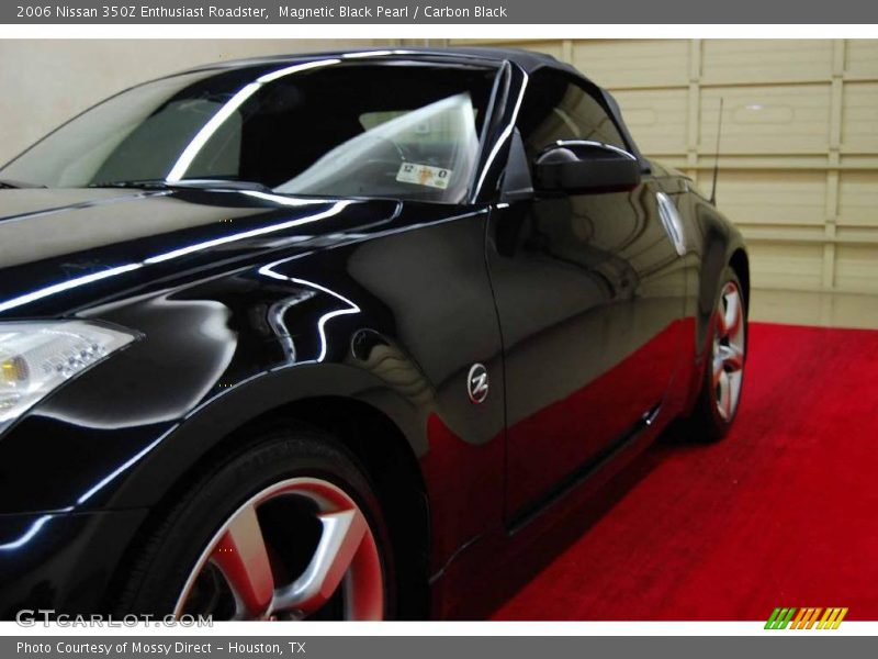 Magnetic Black Pearl / Carbon Black 2006 Nissan 350Z Enthusiast Roadster