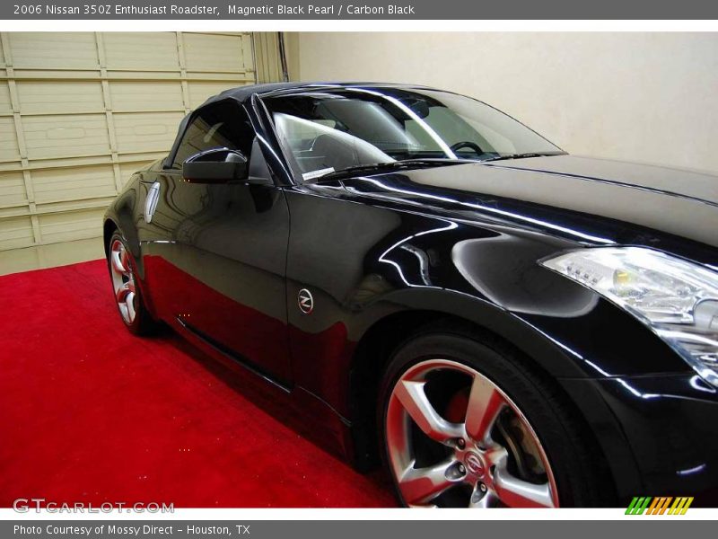 Magnetic Black Pearl / Carbon Black 2006 Nissan 350Z Enthusiast Roadster