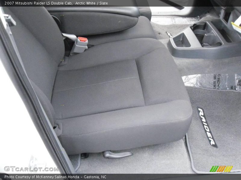Arctic White / Slate 2007 Mitsubishi Raider LS Double Cab