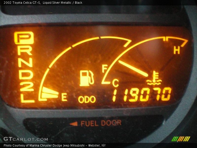 Liquid Silver Metallic / Black 2002 Toyota Celica GT-S