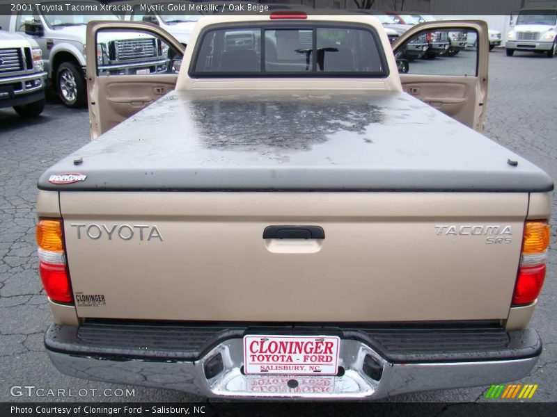 Mystic Gold Metallic / Oak Beige 2001 Toyota Tacoma Xtracab