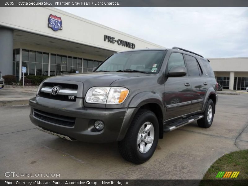 Phantom Gray Pearl / Light Charcoal 2005 Toyota Sequoia SR5
