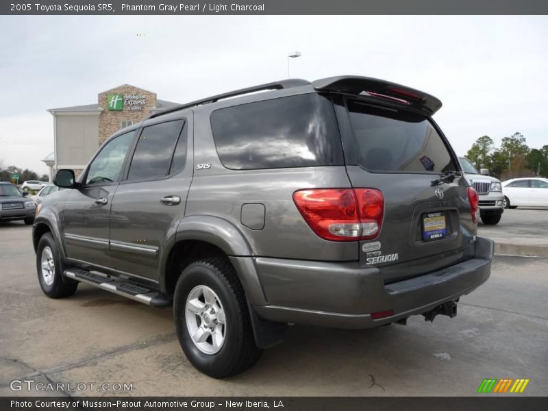 Phantom Gray Pearl / Light Charcoal 2005 Toyota Sequoia SR5