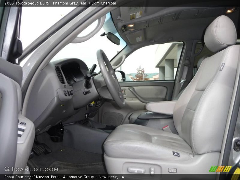 Phantom Gray Pearl / Light Charcoal 2005 Toyota Sequoia SR5