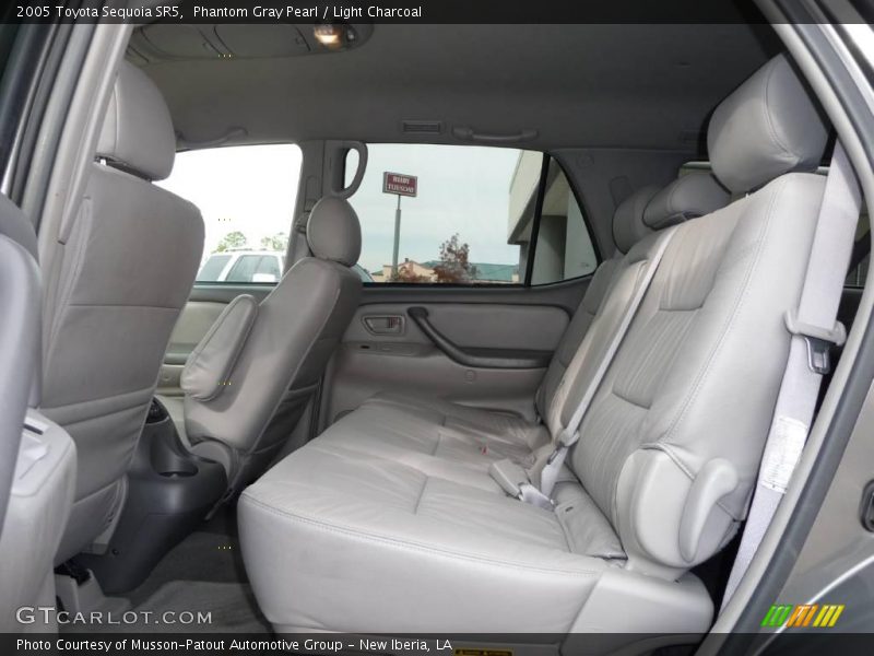 Phantom Gray Pearl / Light Charcoal 2005 Toyota Sequoia SR5