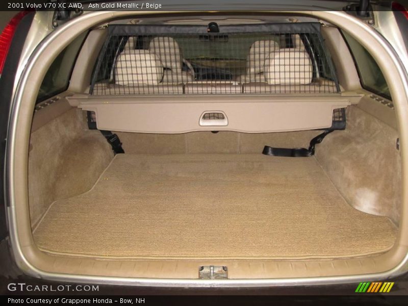 Ash Gold Metallic / Beige 2001 Volvo V70 XC AWD